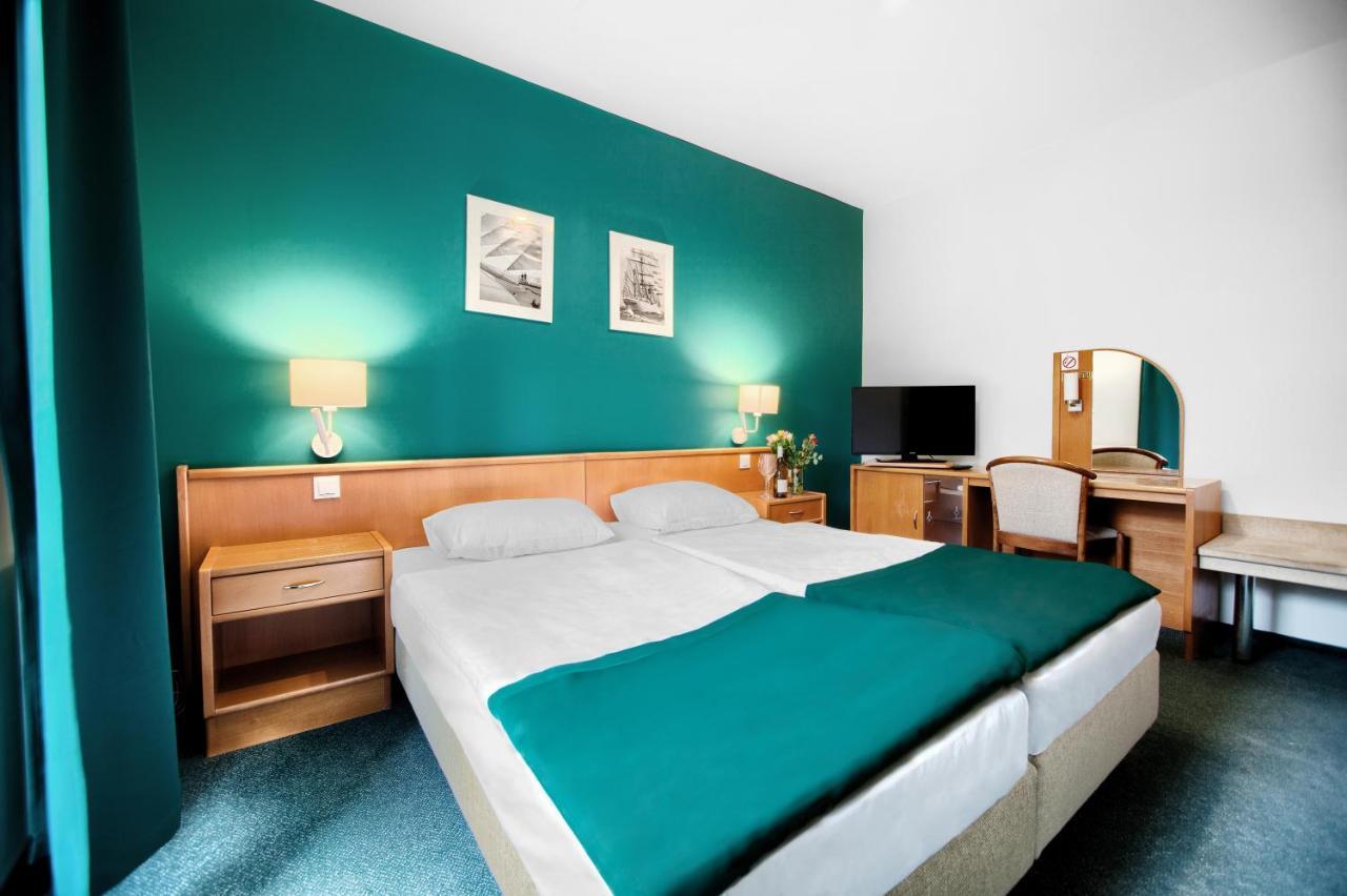 Taaakaryba Hotel Kołobrzeg Buitenkant foto