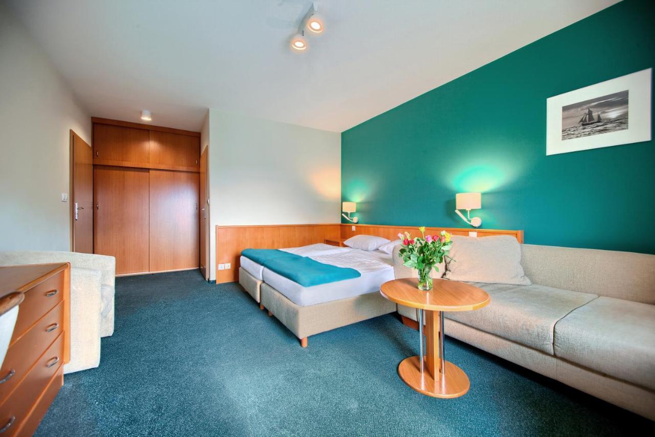 Taaakaryba Hotel Kołobrzeg Buitenkant foto